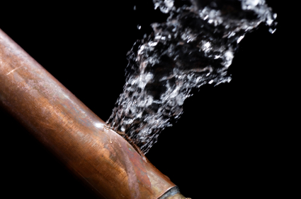 Vlaamse drinkwaterbedrijven waarschuwen voor onopgemerkte waterlekken