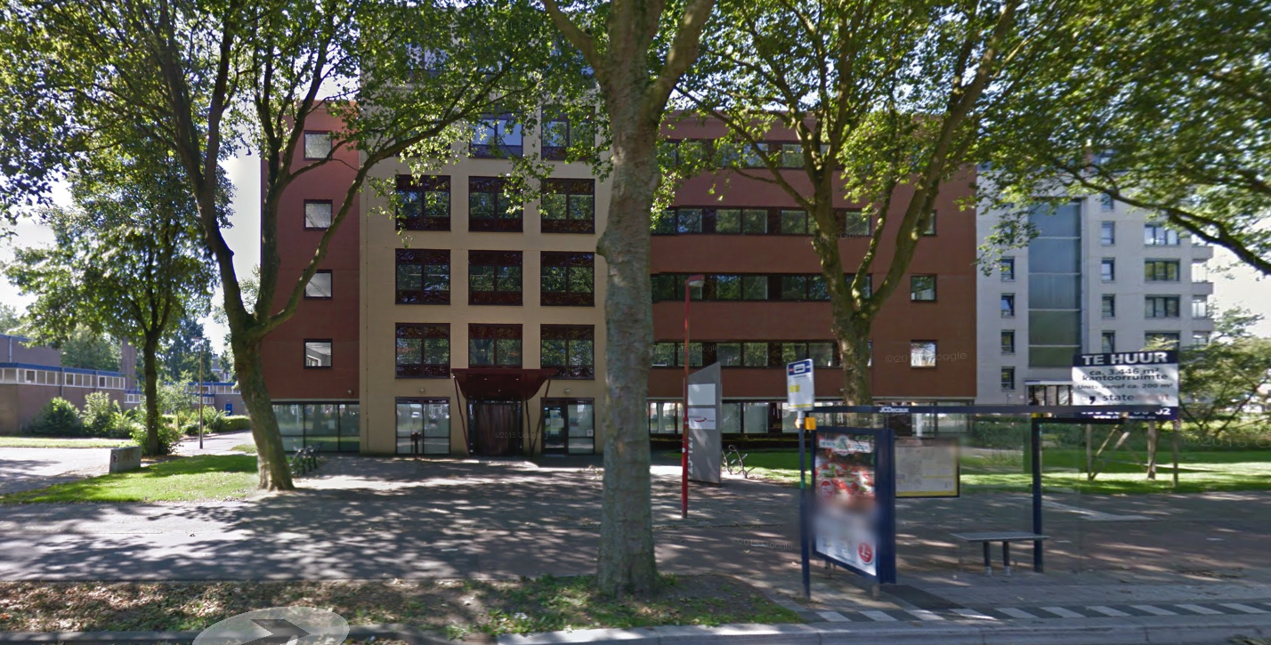 Voormalig UWV kantoor Utrecht gekraakt